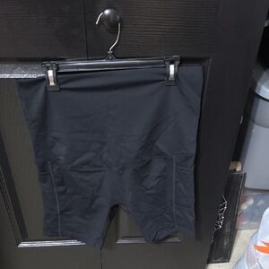 Sleek Black Women's Bike Shorts